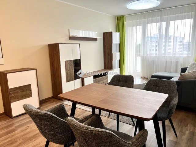 Eladó lakás Budapest XIII. kerület 72 nm