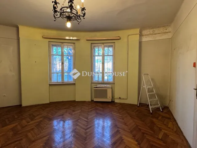 Eladó lakás Debrecen 109 nm