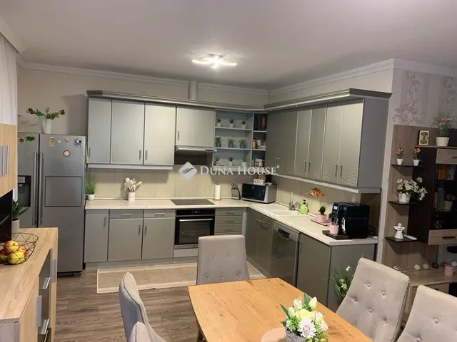 Eladó ház Hajdúsámson 127 nm