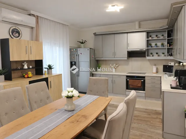 Eladó ház Hajdúsámson 137 nm