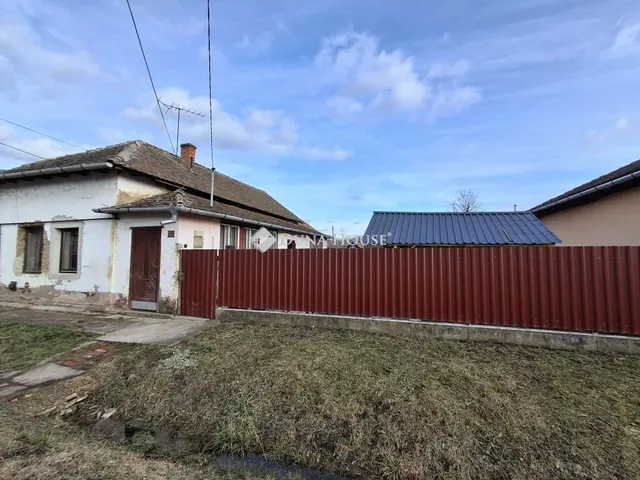 Eladó ház Karcag, Kun utca 97 nm