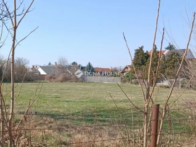 Eladó telek Debrecen 1747 nm