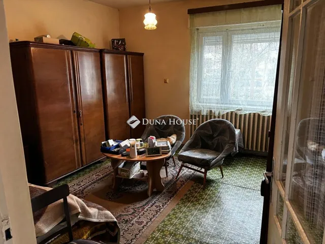 Eladó ház Tetétlen 74 nm