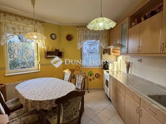 Eladó lakás Debrecen 70 nm