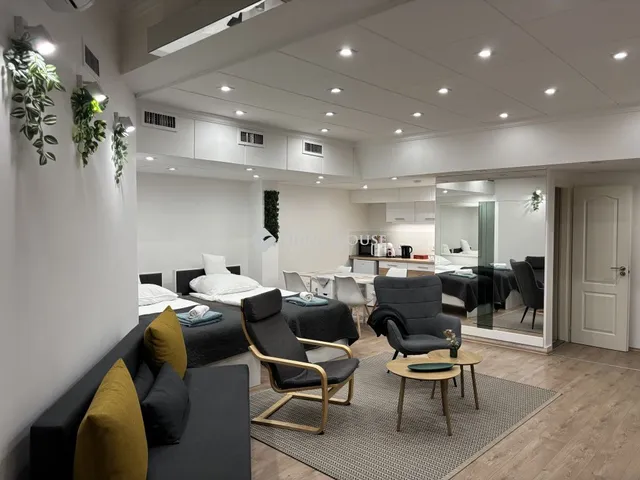 Eladó kereskedelmi és ipari ingatlan Debrecen 45 nm