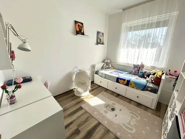 Eladó ház Mikepércs 124 nm