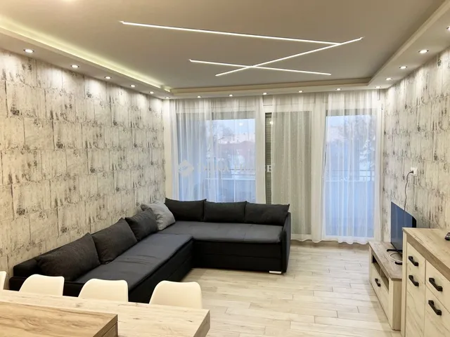 Kiadó lakás Debrecen, Péterfia utca 34 nm