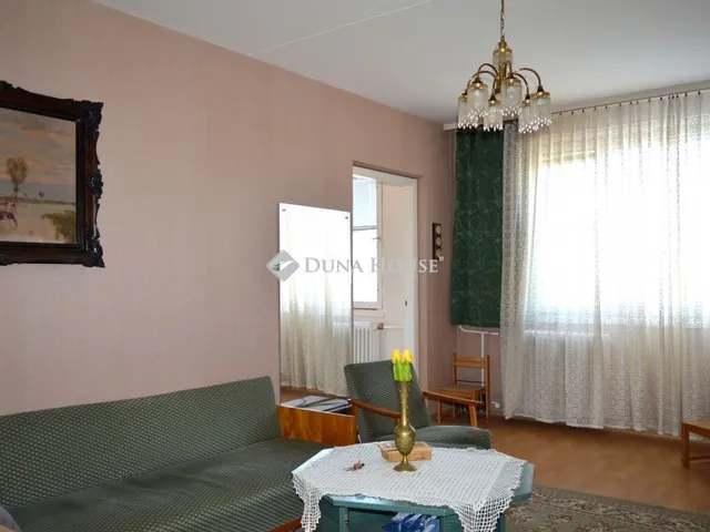 Eladó lakás Debrecen 64 nm