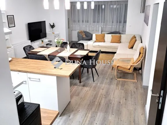 Eladó lakás Debrecen 80 nm