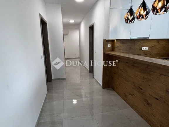 Kiadó lakás Debrecen 161 nm