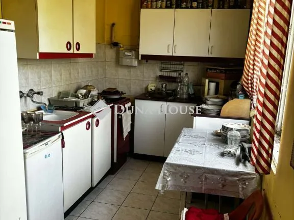 Eladó lakás Püspökladány 72 nm