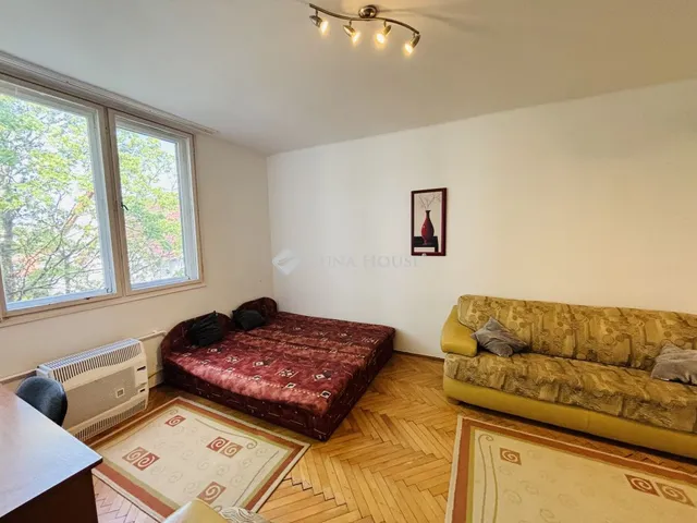 Eladó lakás Debrecen, Gyöngyösi utca 56 nm