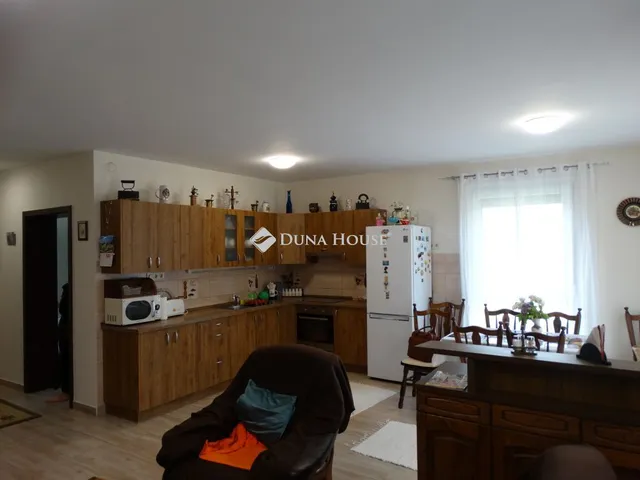 Eladó ház Debrecen, Fekete István utca 124 nm