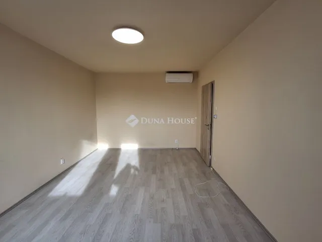 Eladó lakás Debrecen 28 nm