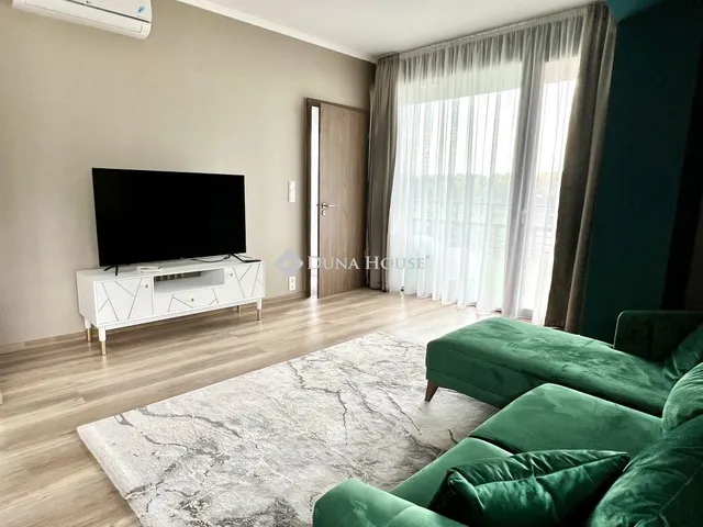 Eladó lakás Budapest III. kerület 78 nm
