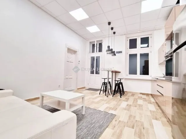 Eladó lakás Debrecen 114 nm