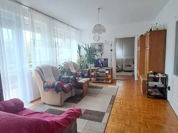 Eladó lakás Debrecen, Sesztina utca 76 nm