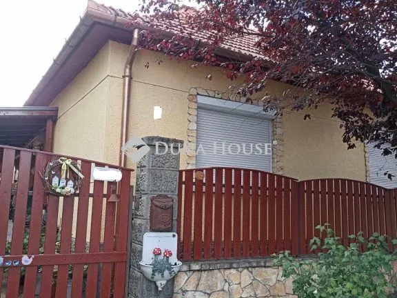 Eladó ház Kosd 100 nm