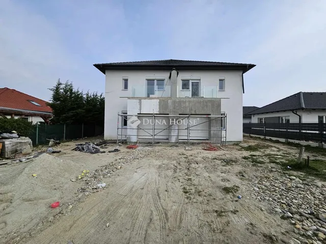 Eladó ház Göd 140 nm