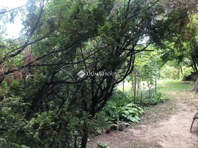 Eladó telek Gödöllő 724 nm