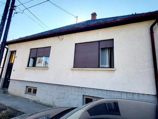 Eladó ház Szécsény 204 nm