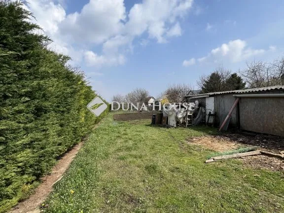 Eladó telek Érd 1175 nm
