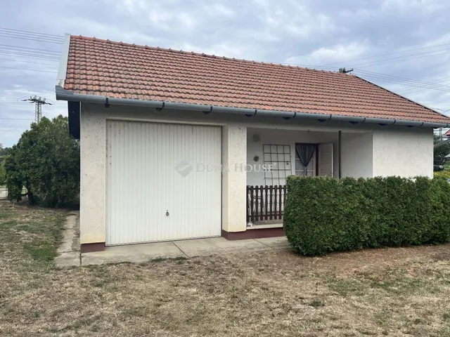 Eladó ház Abádszalók 150 nm