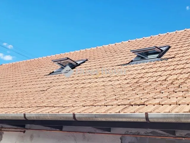 Eladó lakás Hatvan, Klapka utca 90 nm