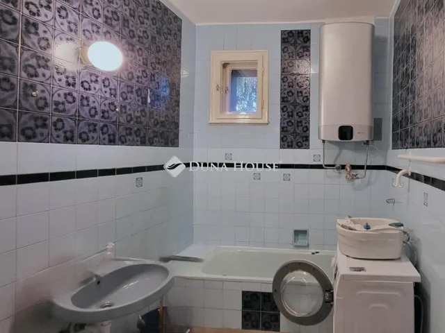 Eladó ház Dunakeszi, Csillag utca 222 nm