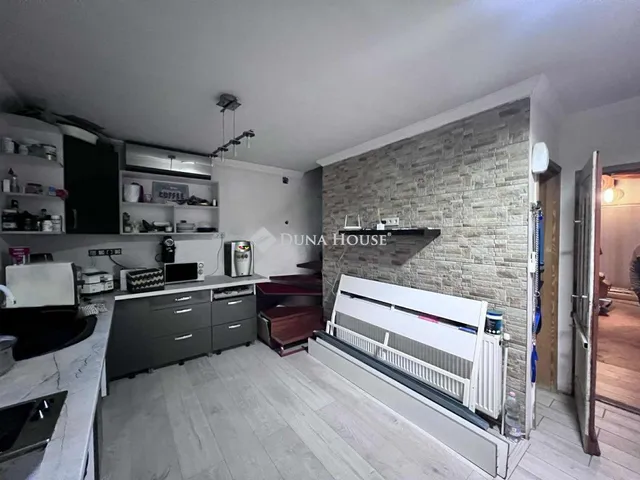 Eladó ház Csörög, Gödöllői út 100 nm