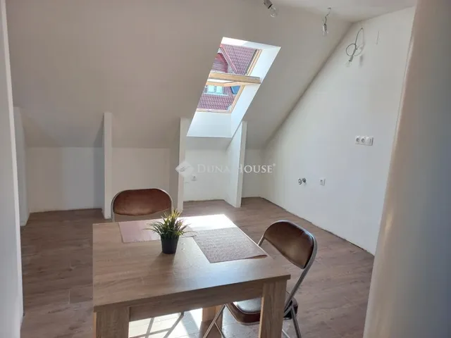 Eladó lakás Fót, Szent Benedek park 61 nm