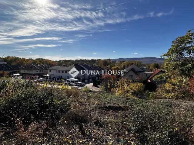 Eladó telek Vác 546 nm