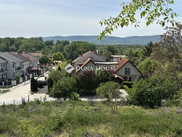 Eladó telek Vác 546 nm