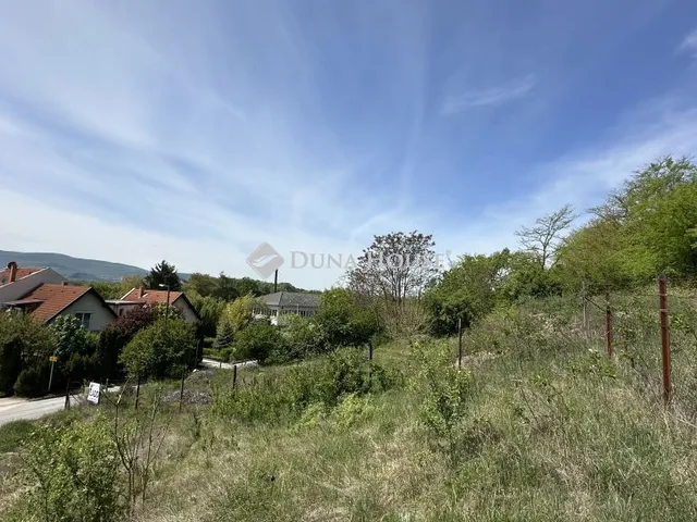 Eladó telek Vác 546 nm