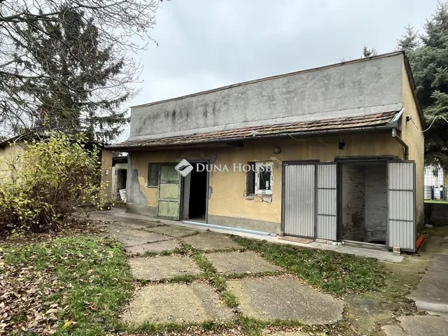 Eladó ház Aszód 160 nm