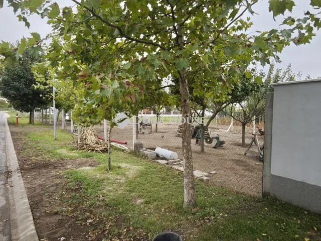 Eladó telek Sződliget, Vadkacsa utca 900 nm