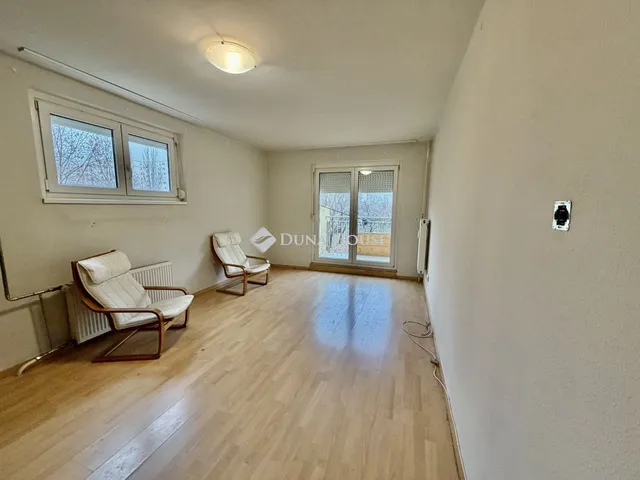 Eladó lakás Budapest III. kerület 37 nm