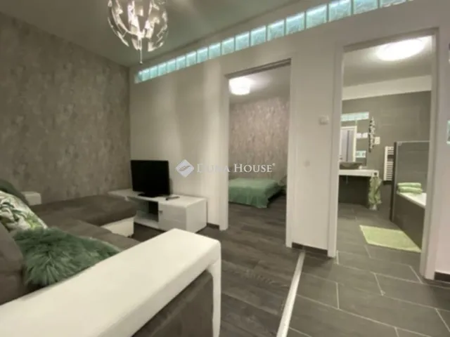 Eladó lakás Budapest XI. kerület, Budafoki út 42 nm