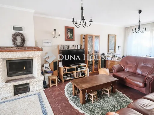 Eladó ház Sződliget 160 nm