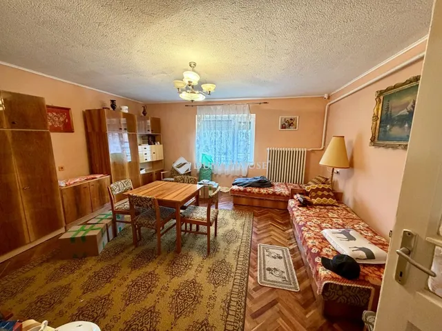 Eladó ház Szakáld, Petőfi Sándor utca 118 nm