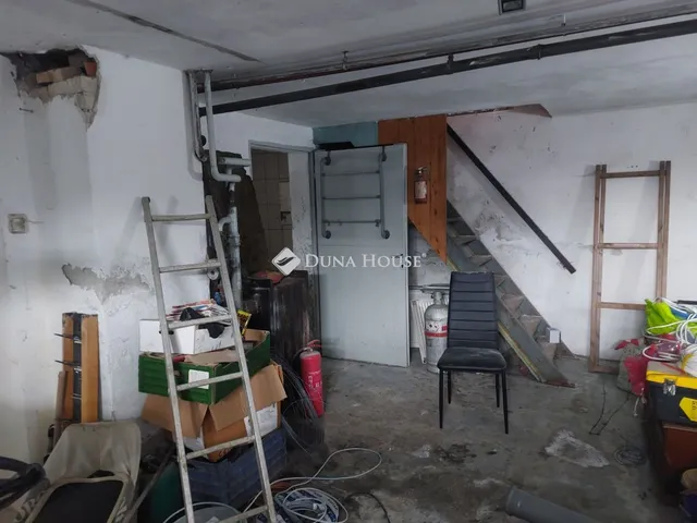 Eladó ház Pomáz, Vróci út 94 nm