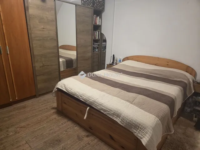 Eladó ház Fót 260 nm