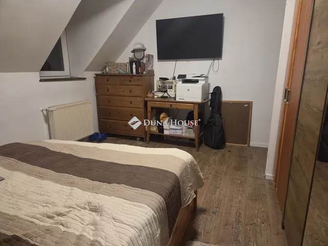 Eladó ház Fót 260 nm