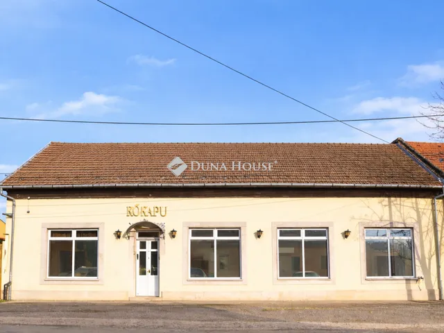 Eladó ház Vác 395 nm