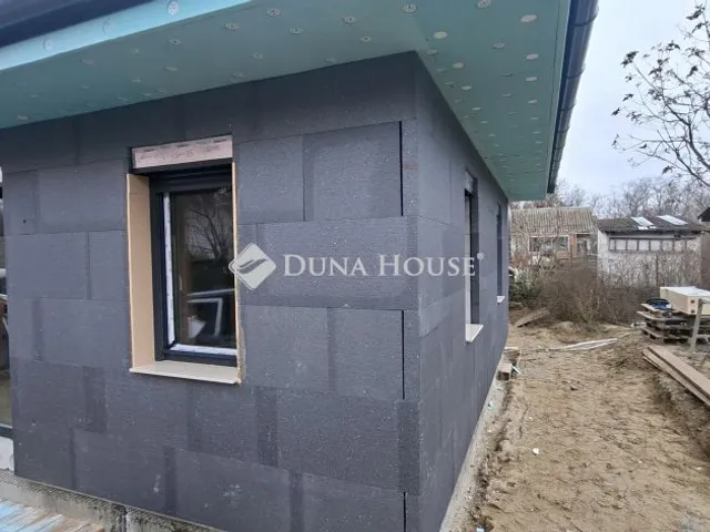 Eladó ház Göd, Őszapó utca 96 nm