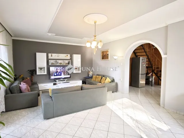 Eladó ház Göd 235 nm