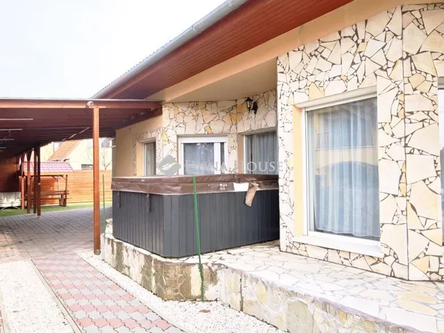 Eladó ház Sződliget, Meggyfa utca 140 nm