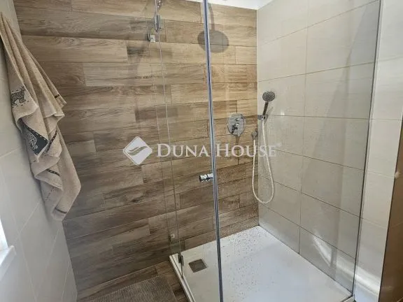 Eladó lakás Göd 56 nm