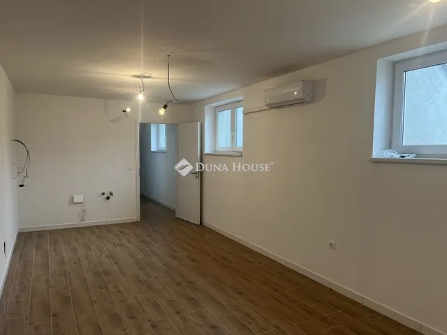 Eladó lakás Vác 50 nm