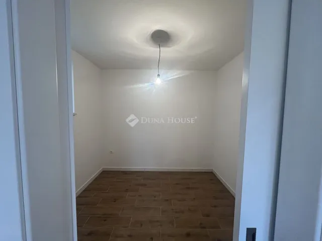 Eladó lakás Vác 50 nm